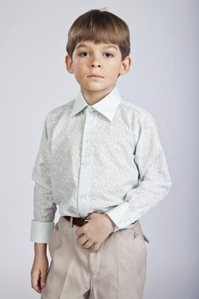 Camisas de moda para niños.