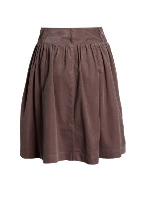 Apa yang perlu dipakai dengan rok velveteen?