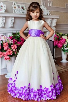 Luxurious ballroom dresses for girls