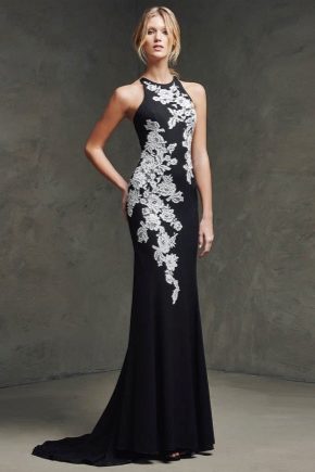 Evening dresses for women 40 years