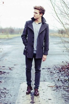 Short men's coat