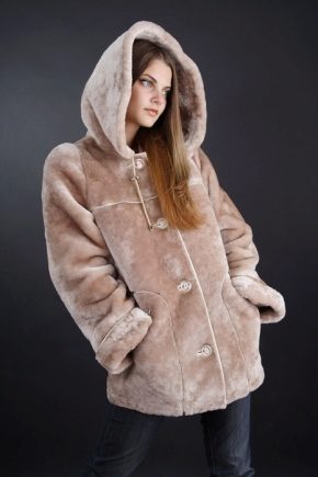 Mouton coat