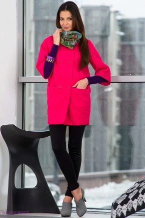 What can I wear with a raspberry coat?