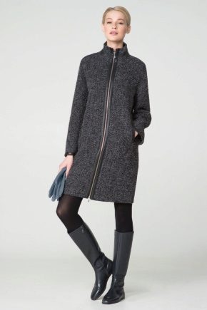 Women's tweed coat