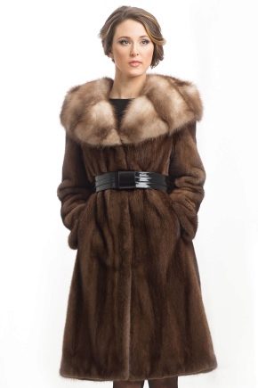  Elegant and elegant coats from Peltri