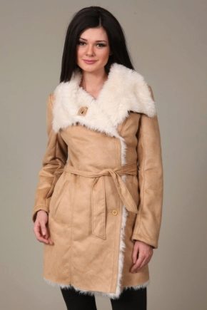 Artificial sheepskin coats for women