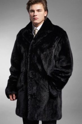 Men's fur coat season 2019