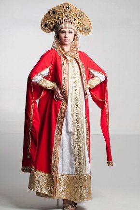 Russian folk Russian costume