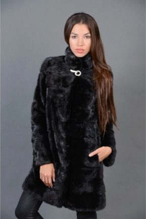 Fur coat across: features of model selection