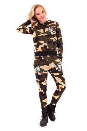 Camouflage suits for summer and winter