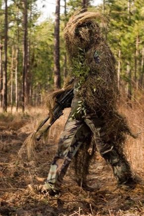 Traje de camuflaje