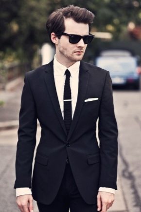 What can I wear with a black suit?