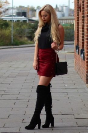 What to wear boots with heels?