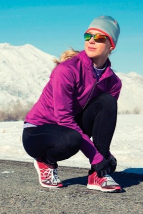 Zapatillas de correr para correr en invierno.