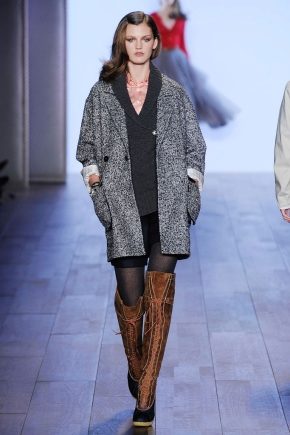 Botas de moda otoño-invierno 2019-2020 año.