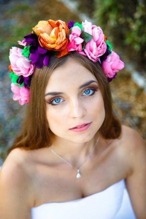 Headband with flowers - highlight your natural beauty!