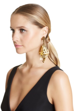 Anting-anting Oscar de la Renta