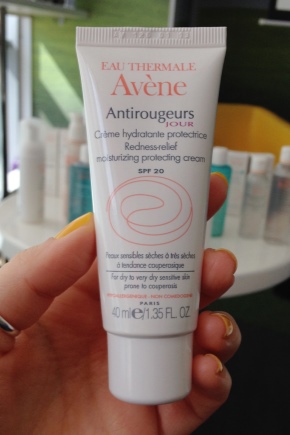 Creme Avene Antirougerus Fort