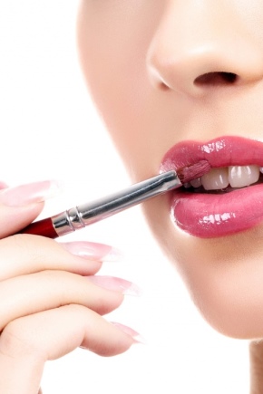 Gloss labial colorido