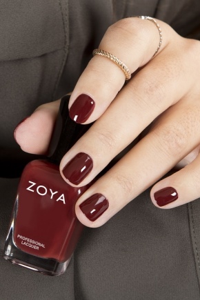 Marsala color manicure