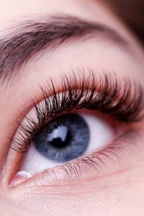 Vitamins for eyelash growth