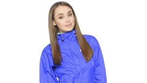 Women's sports windbreakers