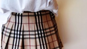 Plaid skirt