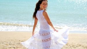 White beach dress