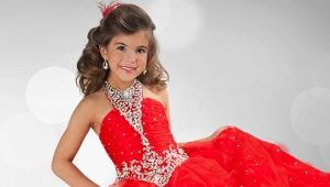 Beautiful children's evening dresses