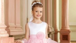 Elegant dress from tulle for girls