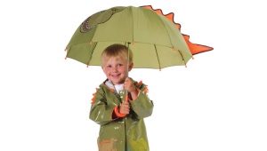 Raincoat for a boy - which one to choose?