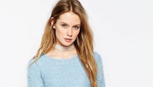 What can I wear a fluffy sweater?