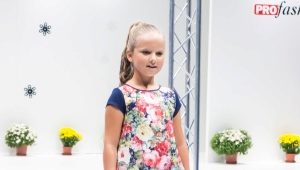 Vestido simples para a menina para todos os dias