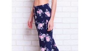 What can I wear with floral print pants?