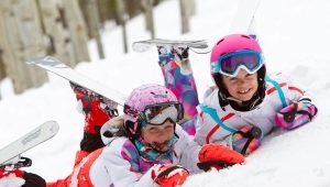 How to choose children's ski boots?