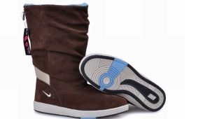 Nike boots