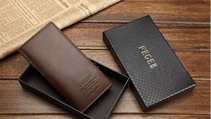 Stylish men's leather wallet