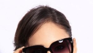 Stylish women's sunglasses