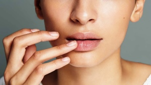 Exfoliaciones de labios: Revisión de Popular