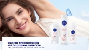 Desodorante Nivea con efecto polvo.