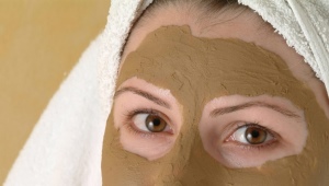 Henna face mask