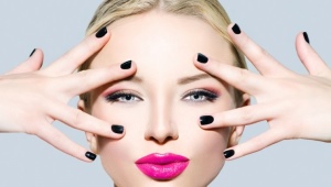 Fashion trends manicure gel varnish