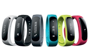 Bracelet with smart alarm clock