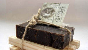 Tar soap