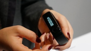 Fitness Bracelet for iPhone