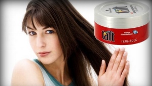 Gel de cera para el cabello.