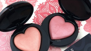 Blush Mary Kay