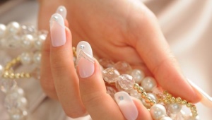 Gel de manicura para bodas.