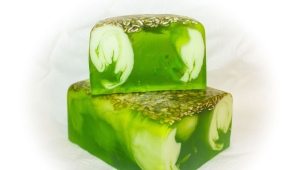 Green hair soap