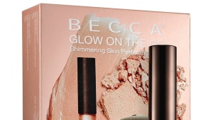 Becca highlighter